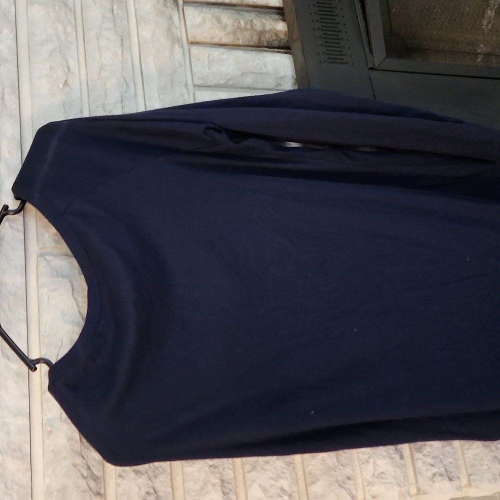 Sweater - Picture 4 of 4
